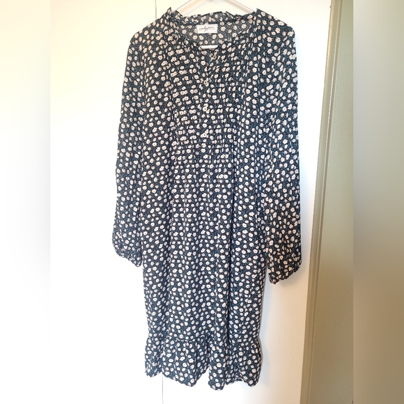 Carly Jean Los Angeles Dress - Picture 5 of 5